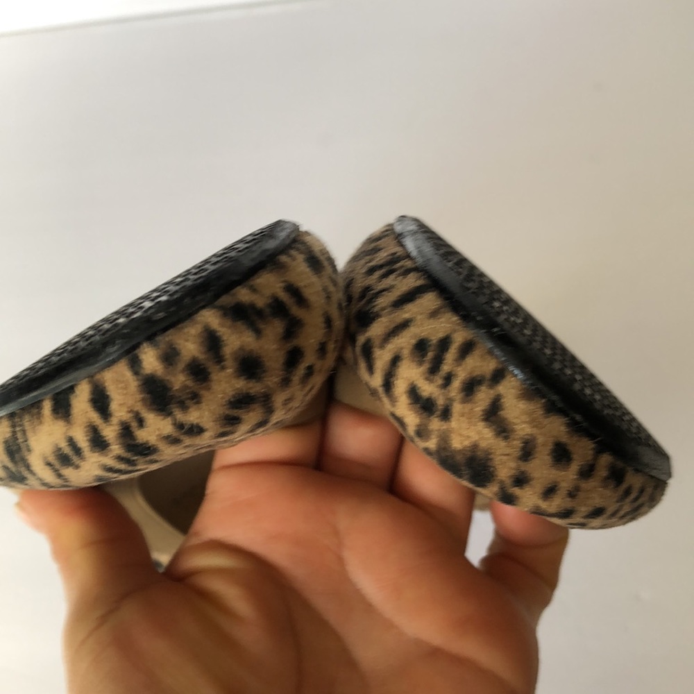 Stuart Weitzman Tan and Brown Suede Flats - Picture 4 of 7